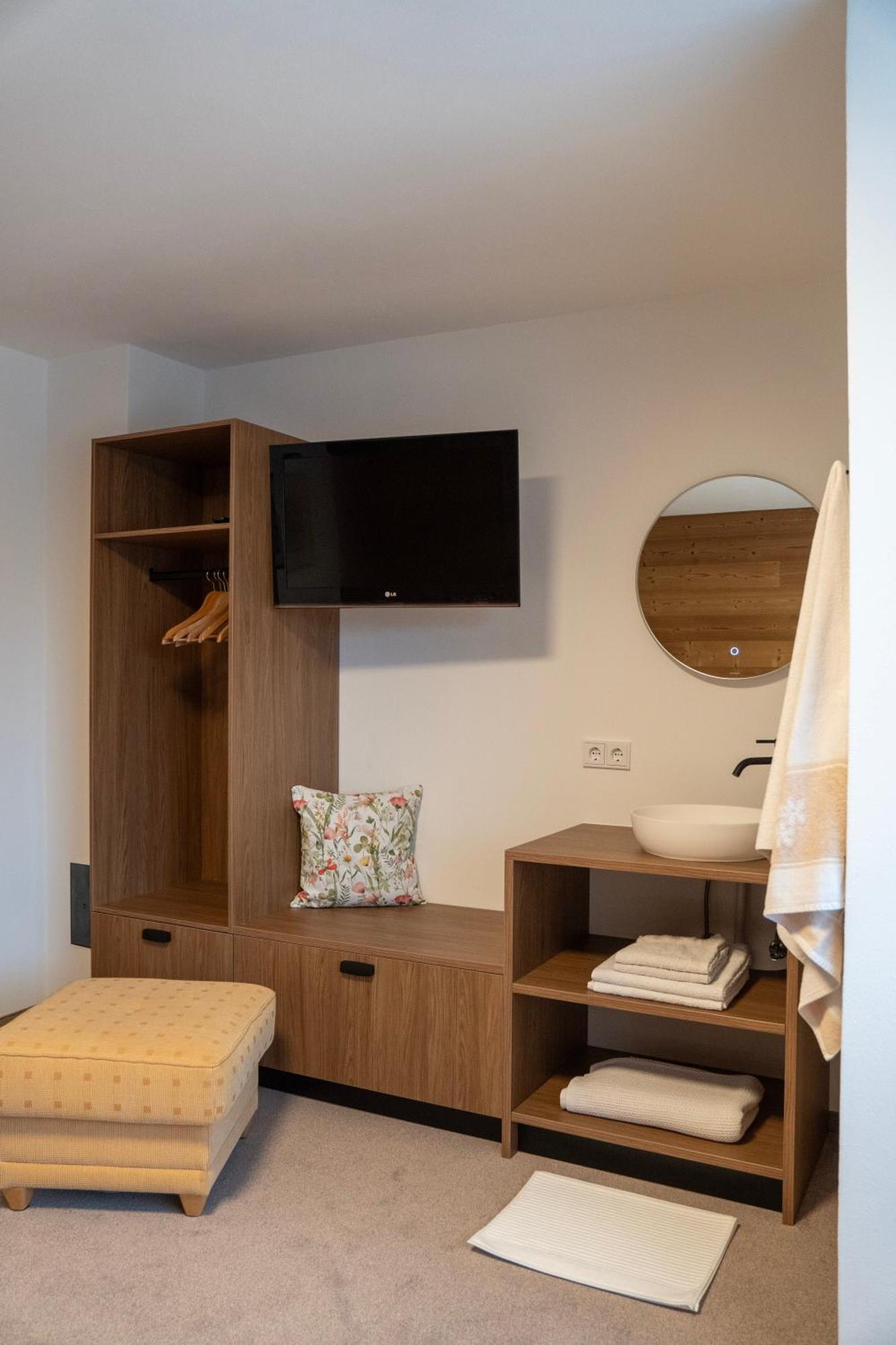 Berghaus Schafer Hotell Faschina Exteriör bild