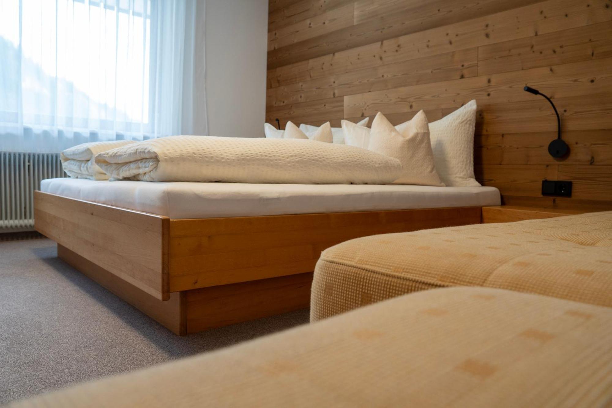 Berghaus Schafer Hotell Faschina Exteriör bild